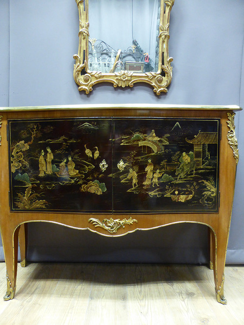 Marquetry And Chinese Lacquer Buffet