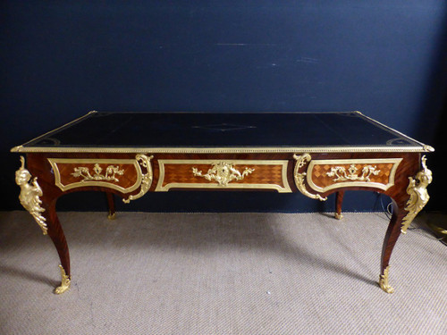 Les Espagnolettes Louis XV style desk