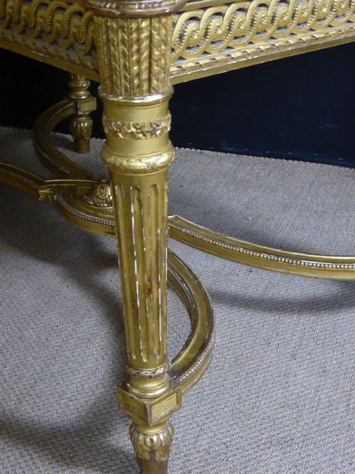 Golden Wood Middle Table