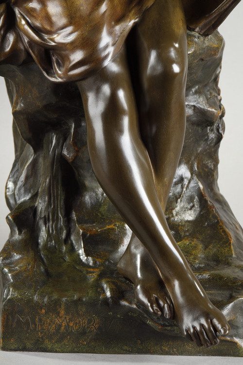 "Memoria" sculpture in patinated bronze, signed Emile Louis Picault, late 19th century