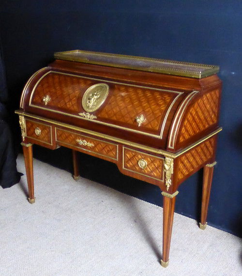 Louis XVI Style Cylinder Desk In Marquetry