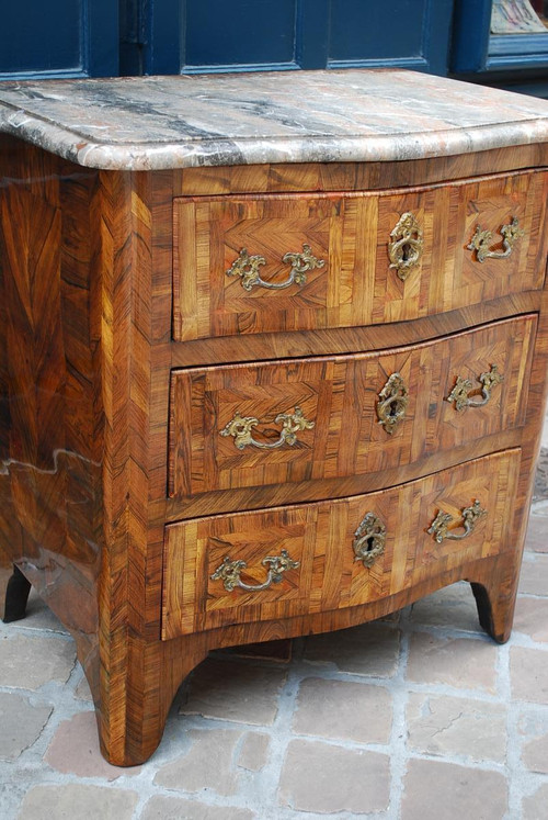 Petite Commode D'époque Régence