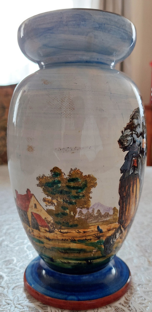 Gien earthenware vase decorated with beggars late 19th century