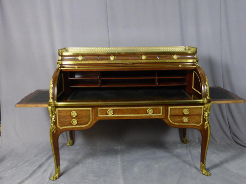 Cylinder desk 19th century after Jean-Henri Riesener