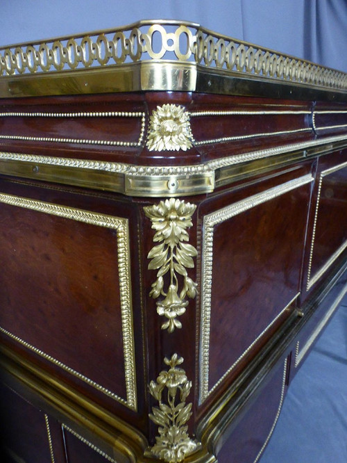 Cylinder desk 19th century after Jean-Henri Riesener