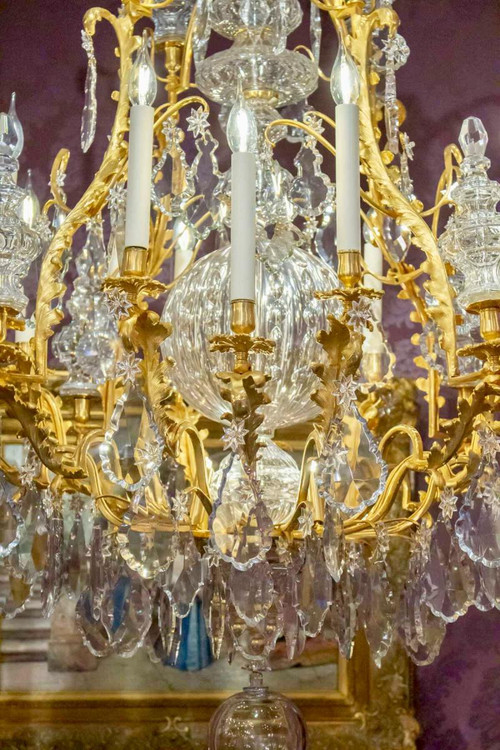 Lampadario Baccarat In Bronzo Dorato