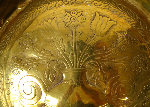 Brass offering plate, flower vase, Nuremberg Germany 17th century