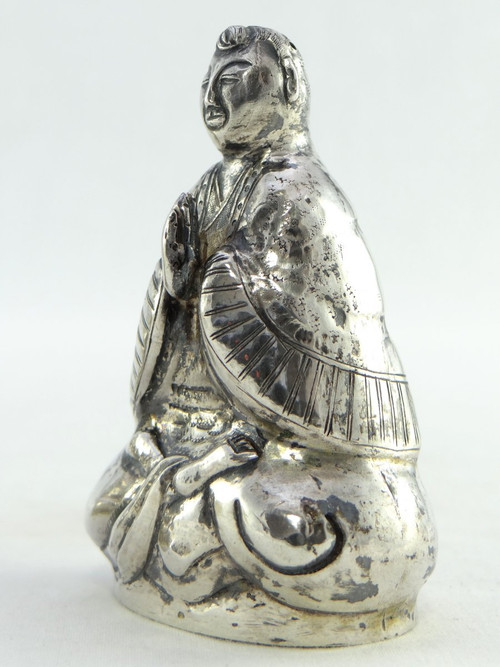 Chine, Milieu Du XXème Siècle, Paire De Salières En Argent Figurant Des Bodhisattva.