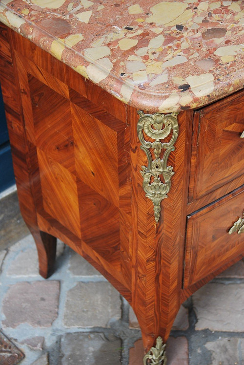 Commode En Placage D Period Régence XVIII