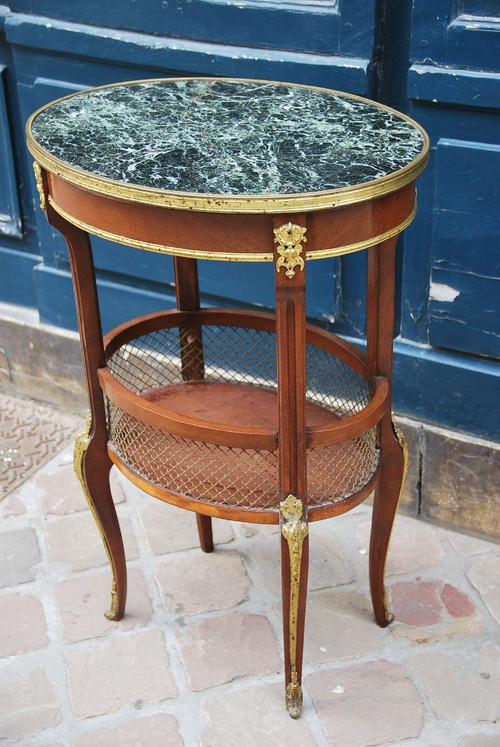 Petite Table De Salon De Style Louis XVI