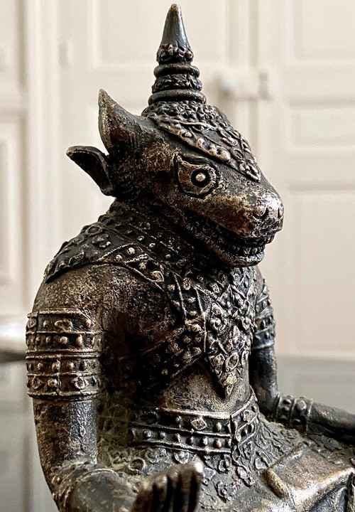 Thaïlande, Premier Tiers XXème Siècle, Statuette Bronze Argenté Divinité Tête Taureau.