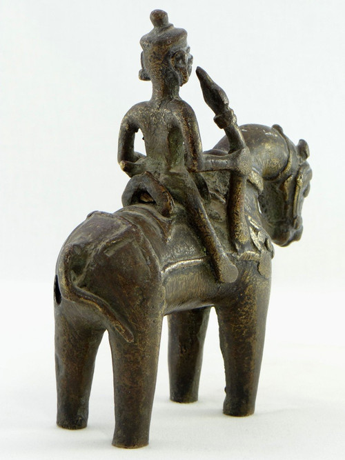 India, XIXth Century, Bronze Statuette Depicting A Divinity On Horseback.