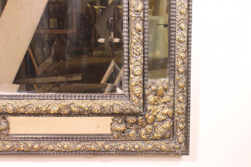 Important 19th Century Mirror From The Netherlands In Repoussé Brass