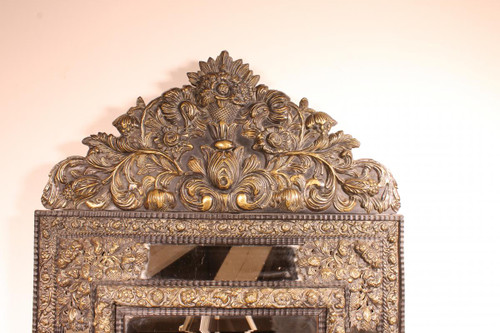 Important 19th Century Mirror From The Netherlands In Repoussé Brass