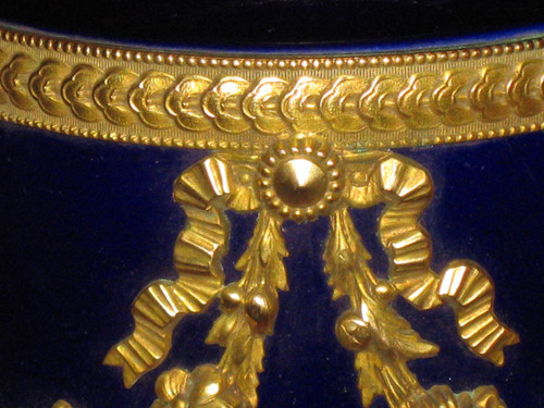 Vase de Sèvres signé de Paul Milet style Louis XVI