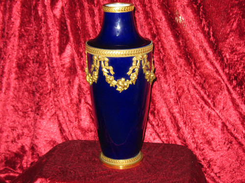 Vase de Sèvres signé de Paul Milet style Louis XVI