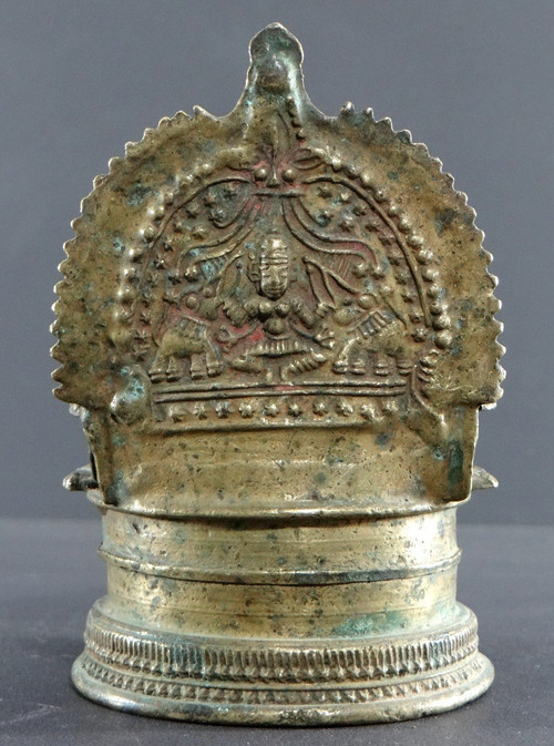 India, Early 19th Century, Bronze Oil Lamp Decor Goddess Lakshmi Anointed By Elephants