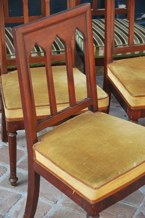 Suite De 8 Chaises En Acajou époque Restauration XIXe siècle