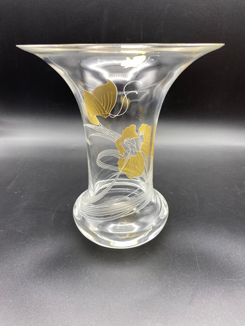 LEONARD CRYSTAL VASE