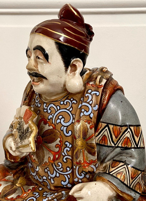 Japon, Fin Du XIXème-début Du XXème Siècle, Statue En Faïence De Satsuma Personnage Au Panier.