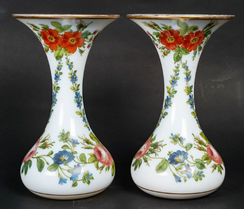 A Pair Of White Opaline Vases Late 19th Century