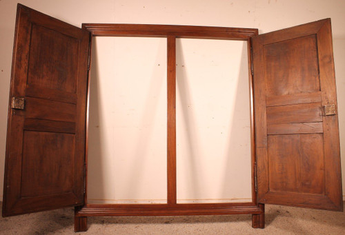 Facade Of Cupboard In Walnut Louis XIII Maltese Cross-17 ° Century