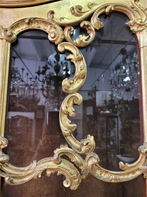 Vitrine En Bois Doré Et Vernis Martin Fin XIXème Siècle