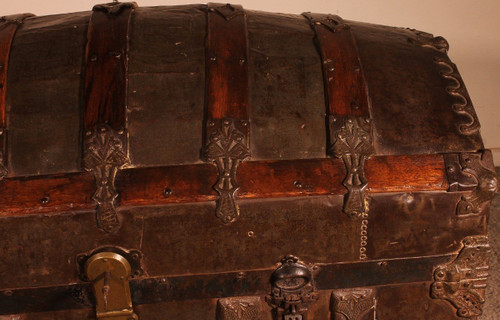 Empire Period Officer's Trunk