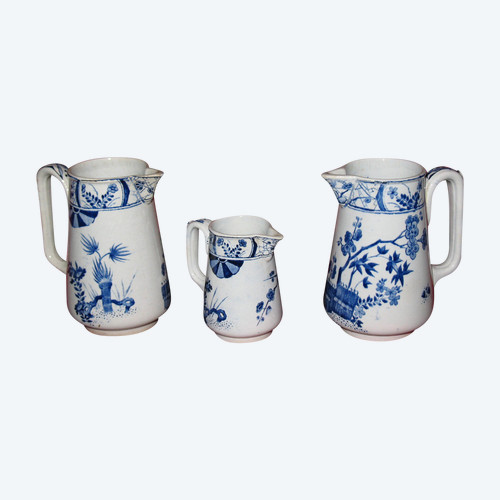 3 Creil and Montereau earthenware milk jugs, Japan decor, 19th century