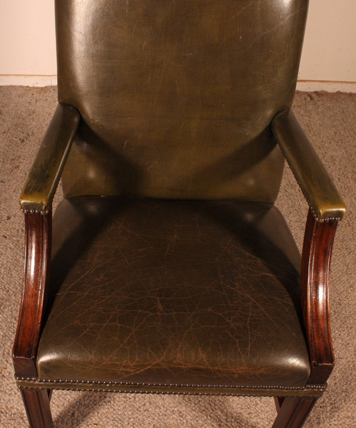 Fauteuil Anglais En Cuir Vert Foncé