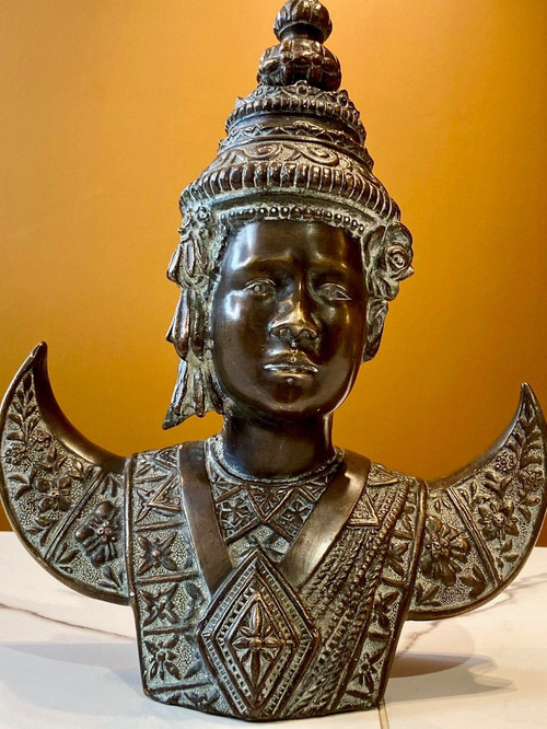 Thaïlande, Premier Tiers Du XXème Siècle, Buste En Bronze De Danseuse.