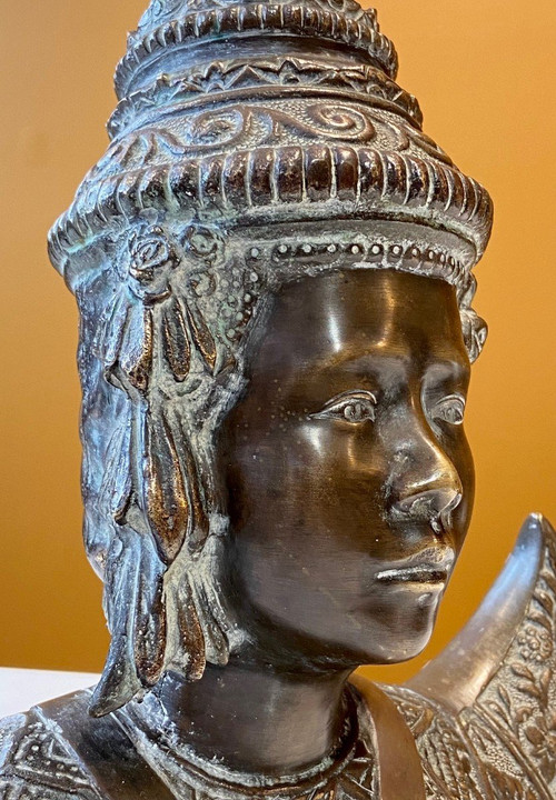 Thaïlande, Premier Tiers Du XXème Siècle, Buste En Bronze De Danseuse.