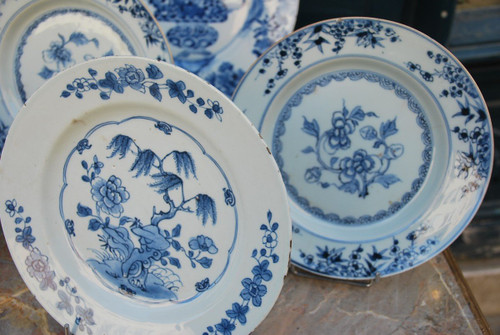 Set of two 17th century blue white dishes and several plates