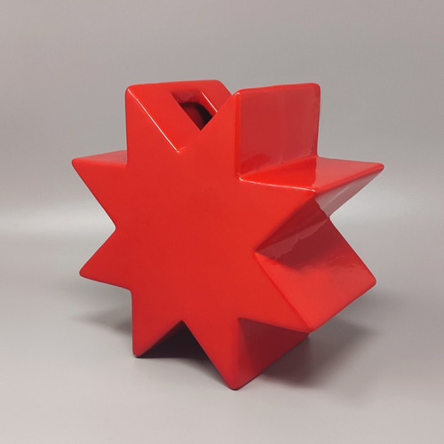 1980 Prächtige rote Vase „Hsing“ von Ettore Sottsass. Hergestellt in Italien