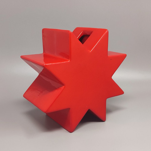 1980 Prächtige rote Vase „Hsing“ von Ettore Sottsass. Hergestellt in Italien