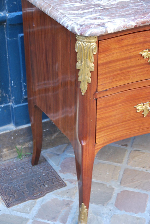 Elégante Commode En Satiné époque Louis XV