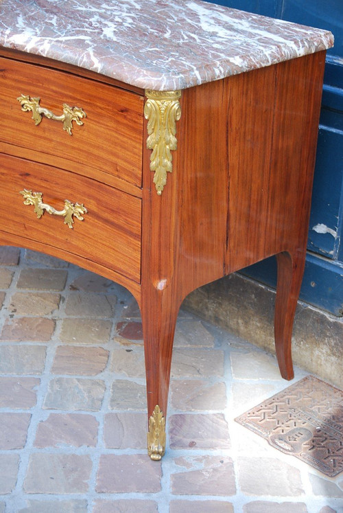 Elégante Commode En Satiné époque Louis XV