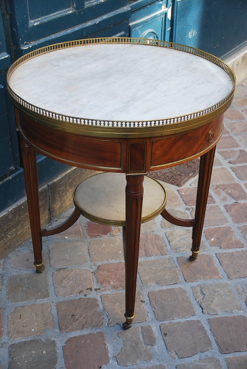 Elegant Bouillotte Table In Mahogany Louis XVI Period, 18th Century