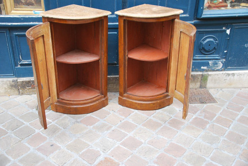 Pair of natural wood corner cupboards Late 18th century