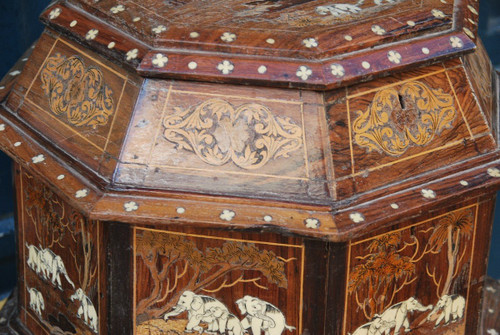 Important XVII Style Chest Decorated With Elephants