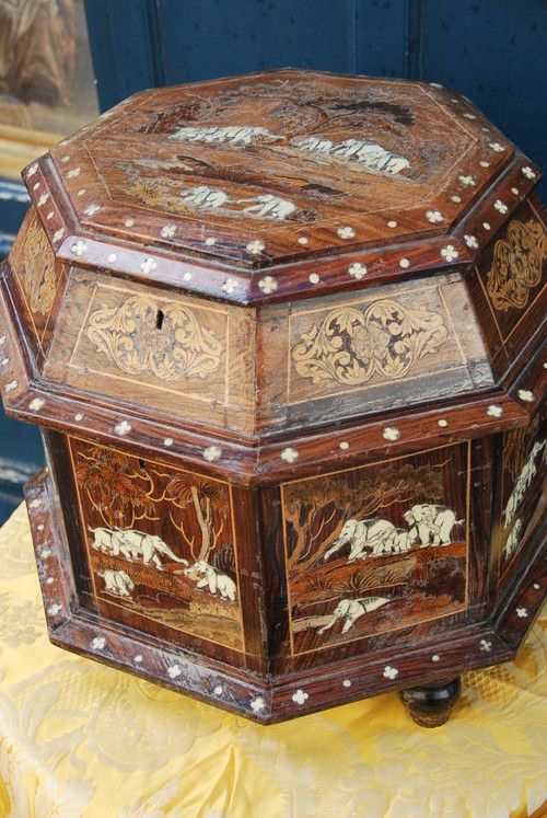 Important XVII Style Chest Decorated With Elephants