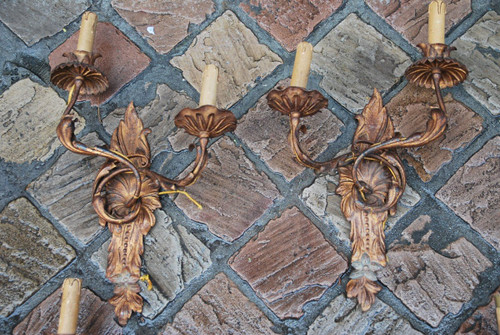 Suite Of 4 Sconces With Foliage Pattern In Sheet Metal