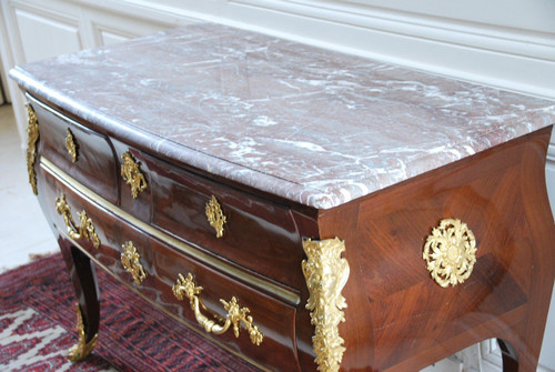 Sauteuse Commode In La Regence XVIII Attributed To Doirat