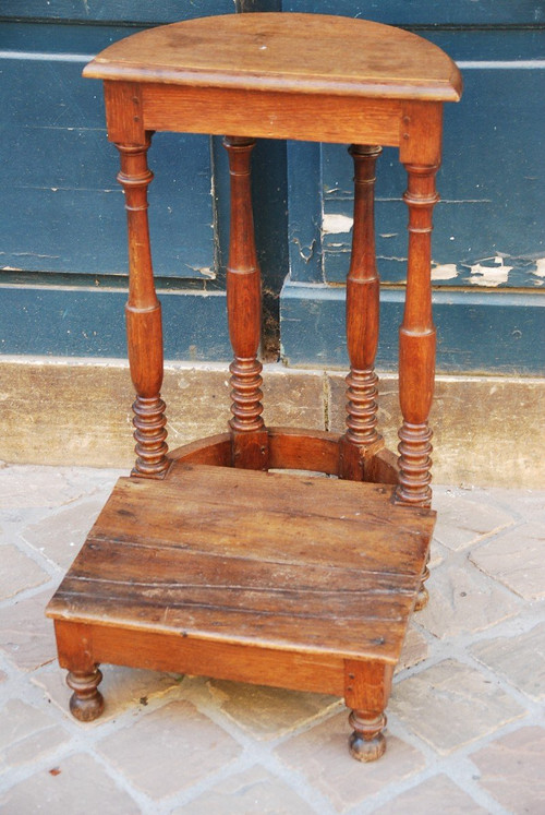 18th Century Oak Cantor Stool