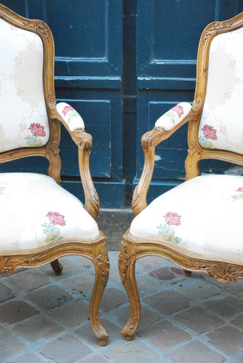 Pair Of Armchairs with Chassis Louis XV period