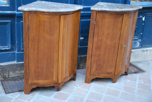 Pair of 18th century Natural Wood Corner Cabinet