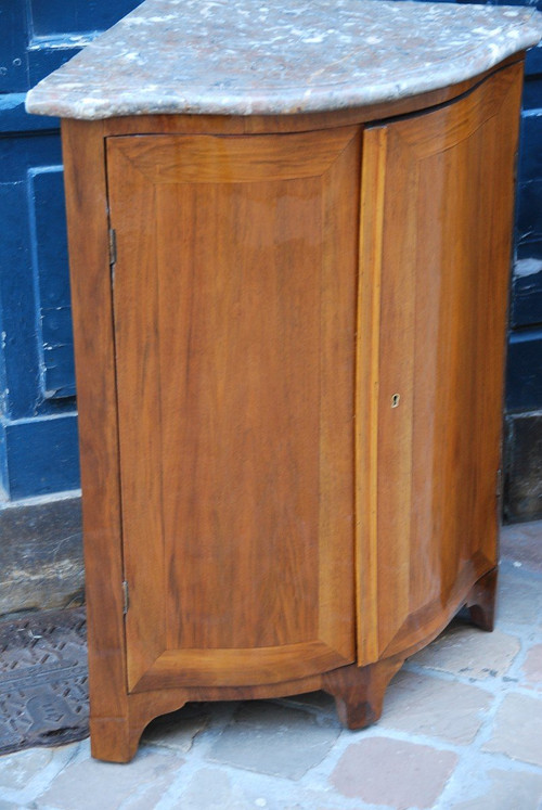 Pair of 18th century Natural Wood Corner Cabinet