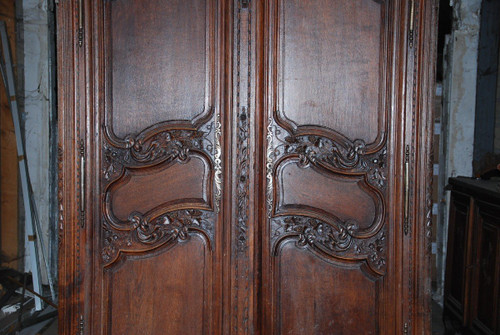 Important 18th Century Oak Chateau Wardrobe