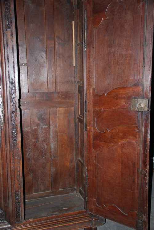 Important 18th Century Oak Chateau Wardrobe