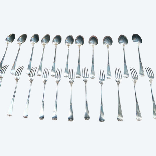 Suite Of 12 Silver Dessert Cutlery From The Nineteenth Century